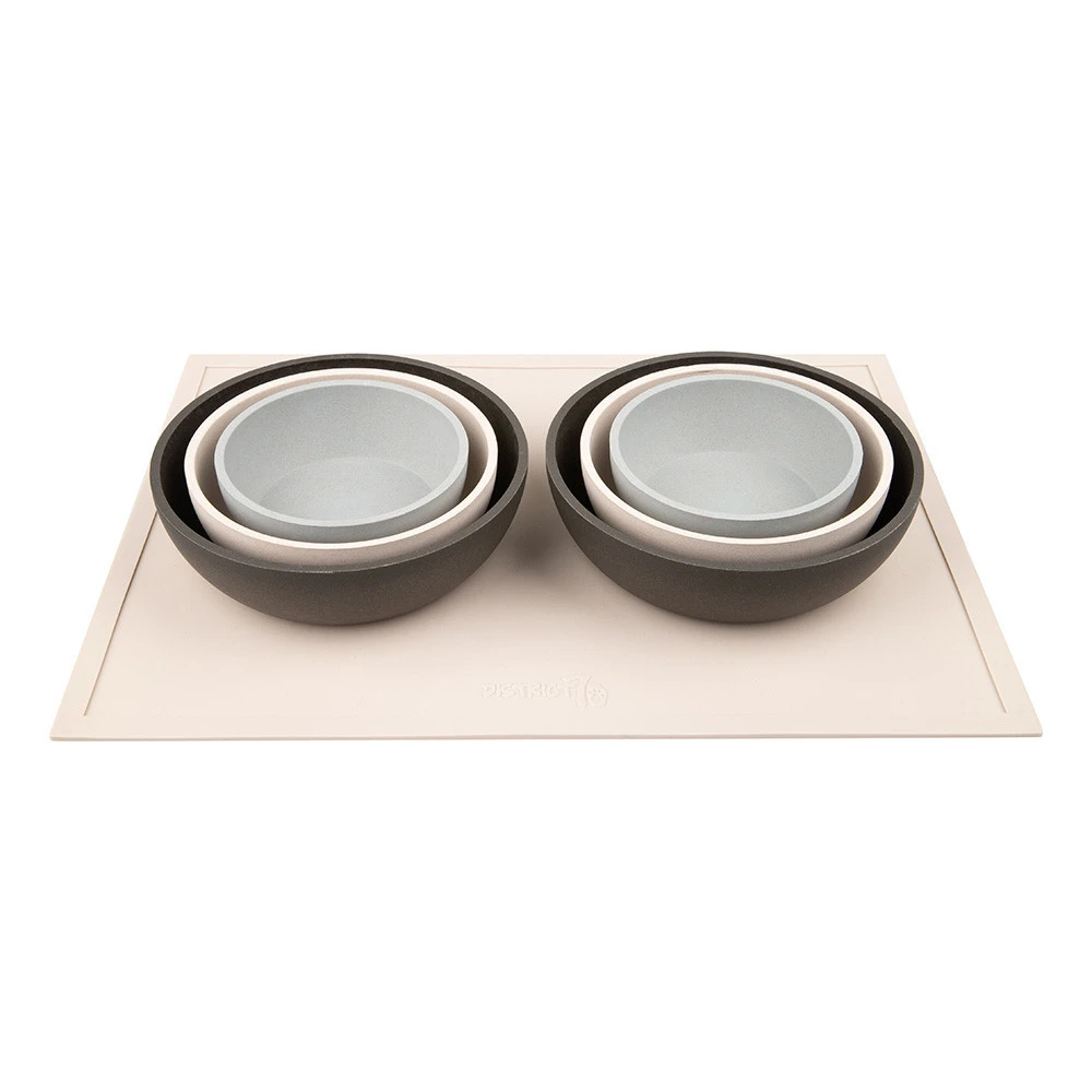 District 70 placemat Serve Merengue District 70 Placemat Serve Merengue -Dierenbenodigdheden Kortings Winkel 8717202615223 5